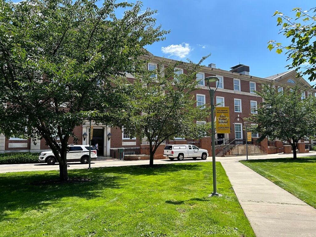 Adelphi University