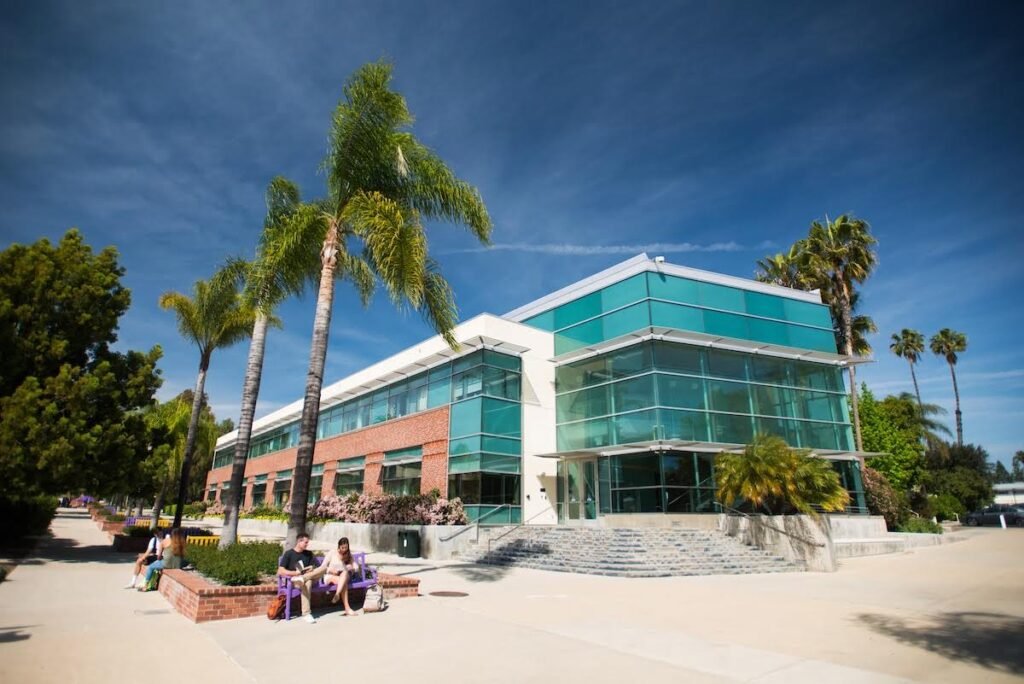 California Lutheran University (School of Management)