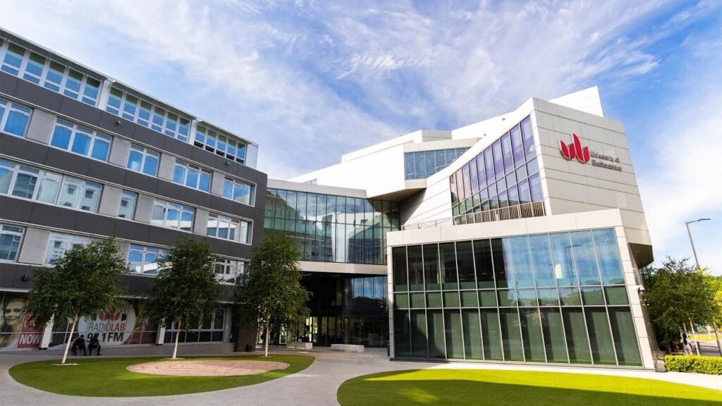 University of Bedfordshire (Business School)