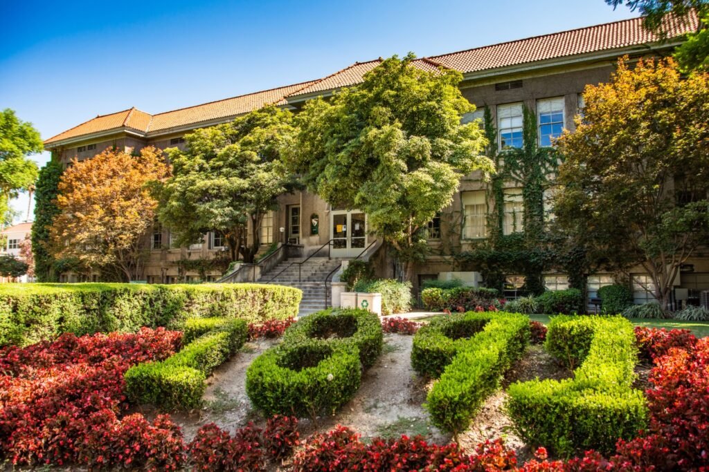 University of La Verne (College of Business & Public Management)