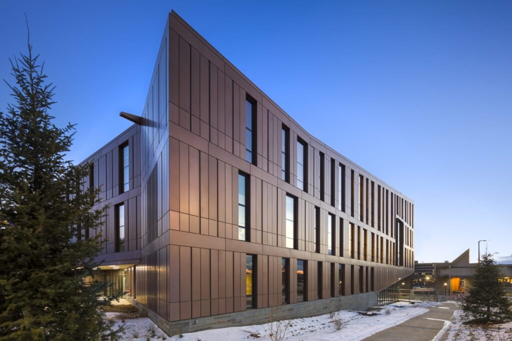 University of Massachusetts Amherst (UMass Amherst)