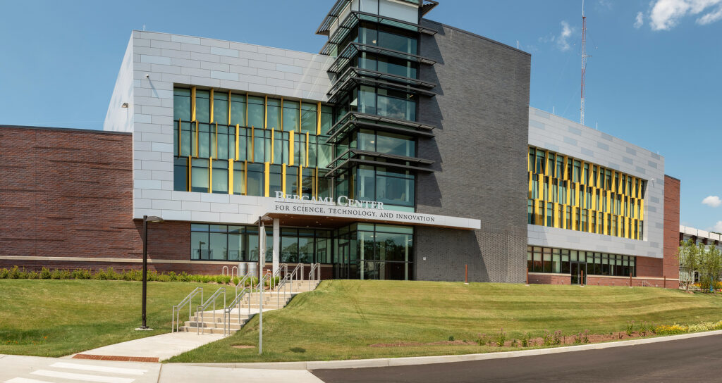 University of New Haven (Pompea College of Business)